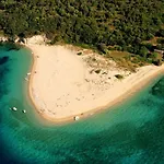 Tropical * Laganas